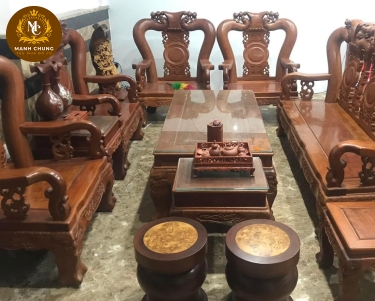 Mẹo giúp bạn lựa chọn đồ gỗ cũ ưng ý